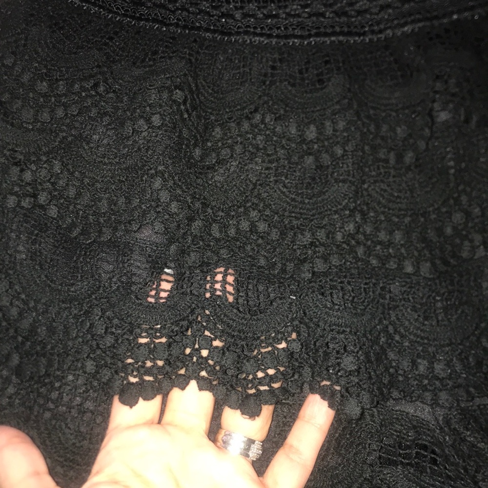 Shorts - Picture 5 of 6